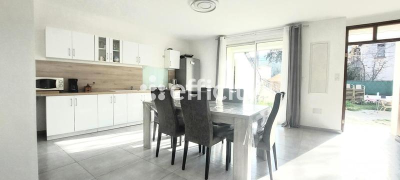 Maison - 79 m² - 3 pièces