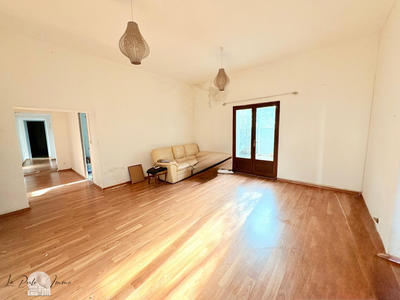 Immeuble - 228 m² - 9 pièces