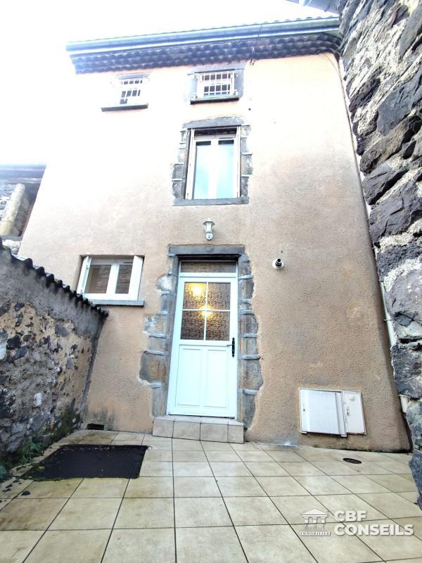 Maison de bourg - 64 m² - 3 pièces