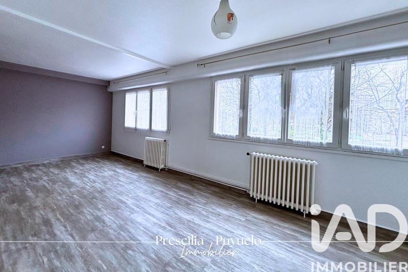 Appartement - 85 m² - 3 pièces