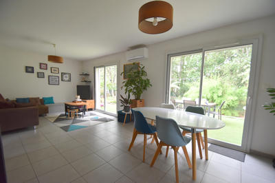 Maison - 103 m² - 4 pièces