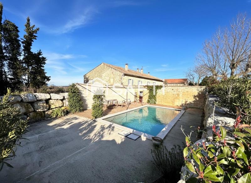 Maison - 200 m² - 5 pièces