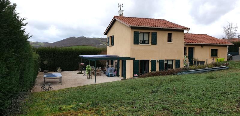 Maison - 93 m² - 5 pièces