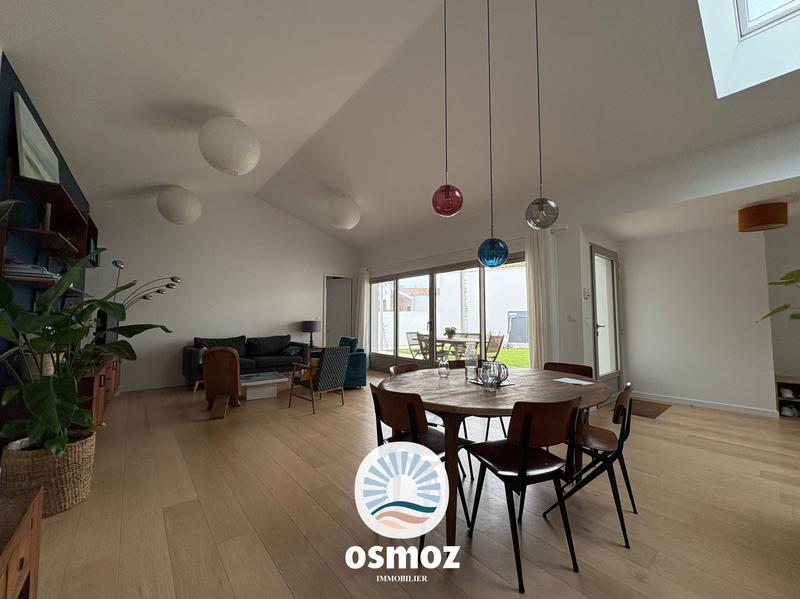 Maison contemporaine - 130 m² - 5 pièces