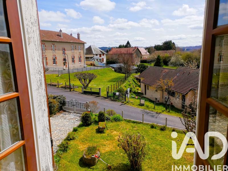 Maison - 188 m² - 8 pièces