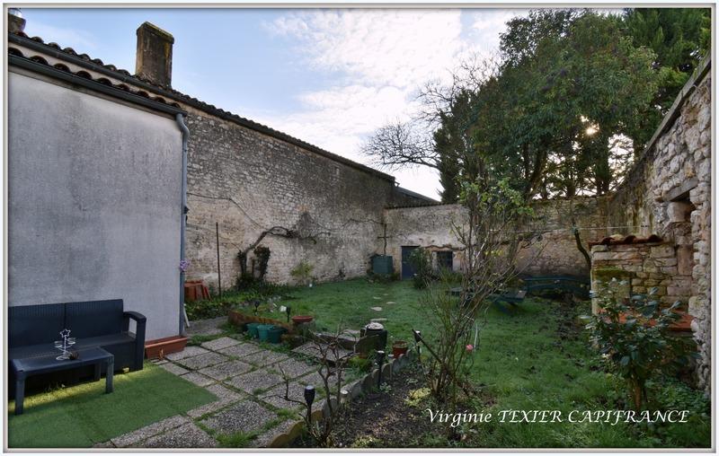 Maison de ville - 103 m² - 4 pièces