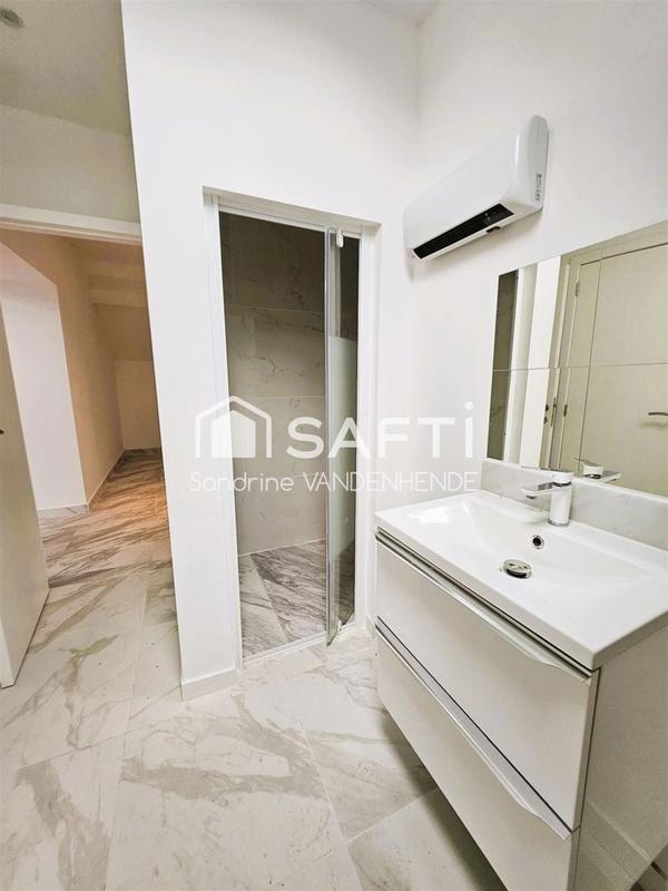 Maison - 180 m² - 6 pièces