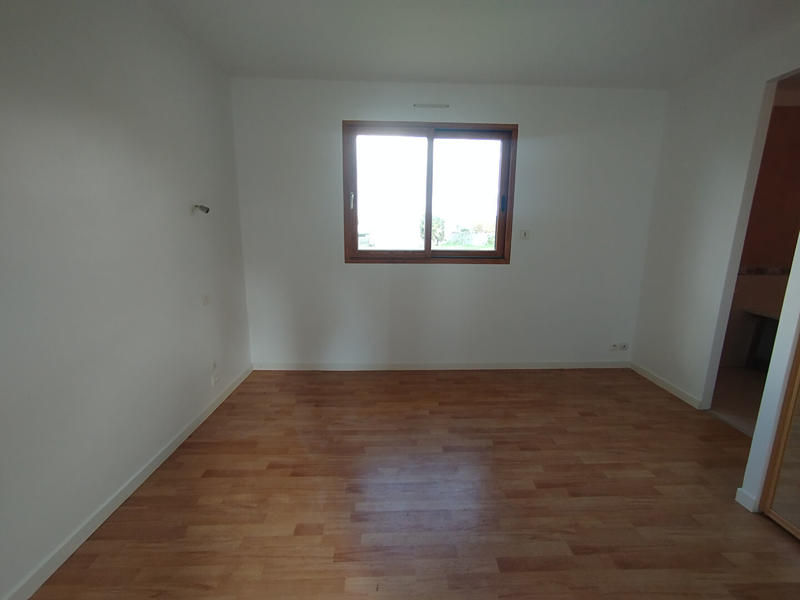 Maison - 102 m² - 5 pièces
