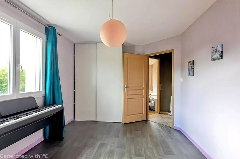 Maison - 285 m² - 10 pièces