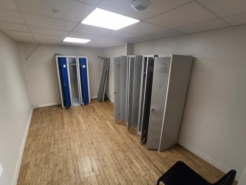 Local commercial - 320 m²