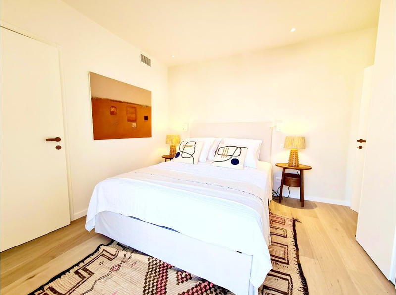 Appartement - 100 m² - 4 pièces