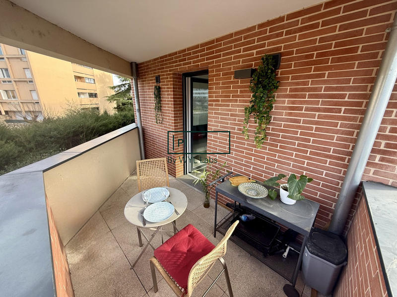 Appartement - 64 m² - 3 pièces