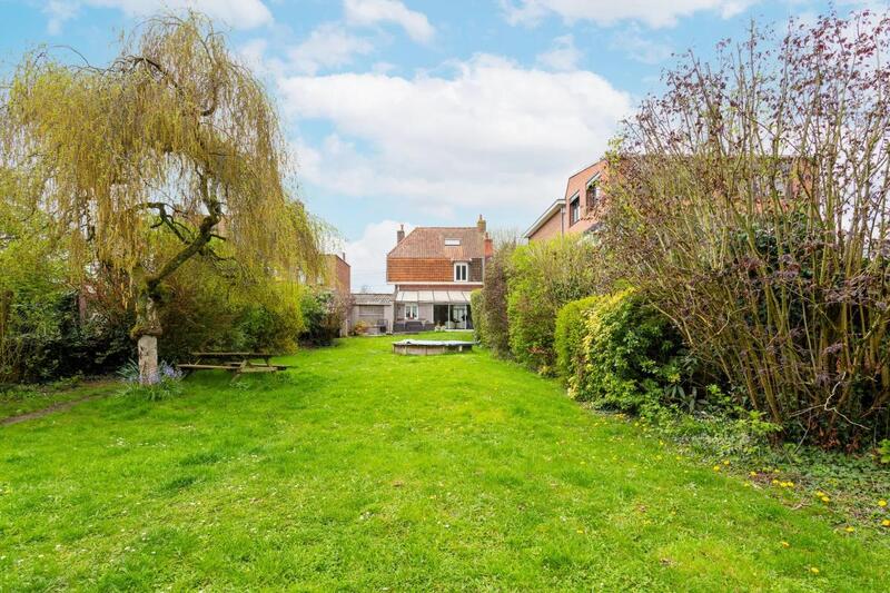 Maison - 160 m² - 7 pièces