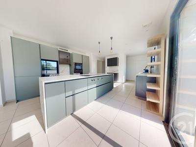 Maison - 146 m² - 6 pièces