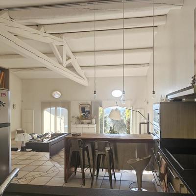 Maison - 198 m² - 5 pièces