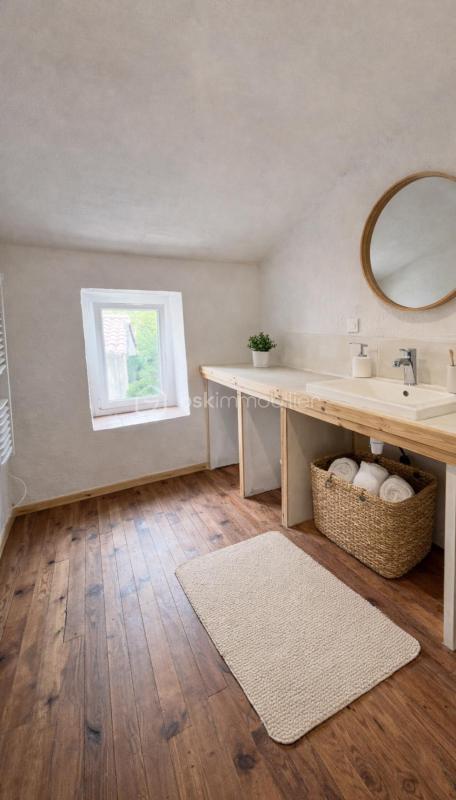 Maison en pierre - 100 m² - 5 pièces