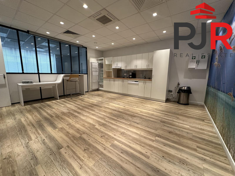 Local commercial - 442 m²