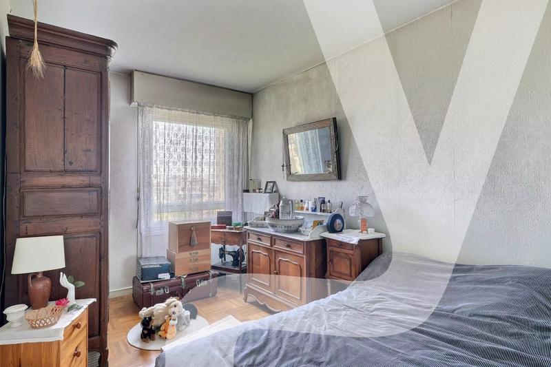 Appartement - 75 m² - 4 pièces