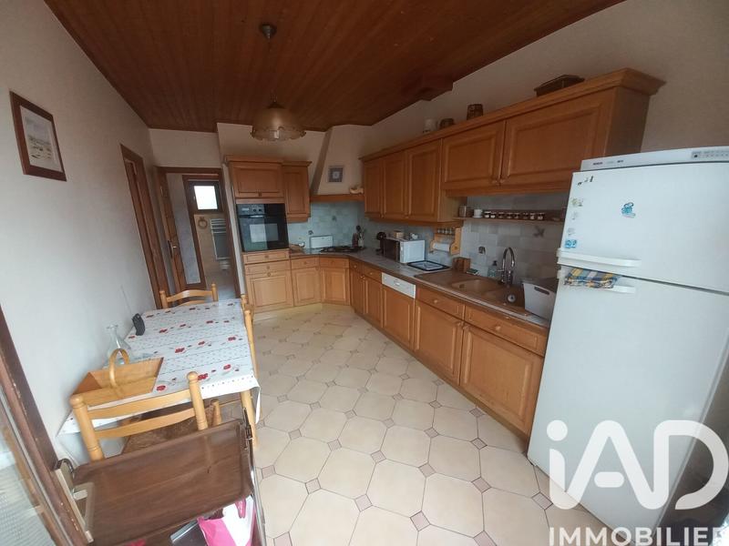 Maison - 92 m² - 5 pièces