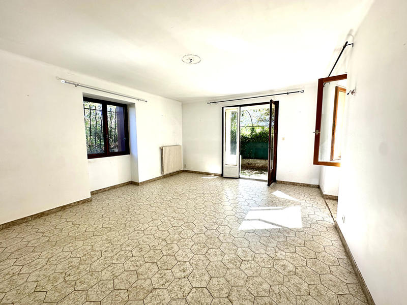 Maison - 142 m² - 7 pièces