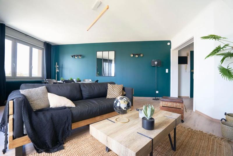 Appartement - 120 m² - 6 pièces