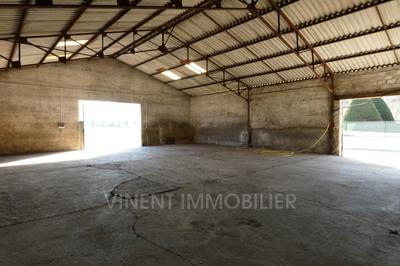 Local commercial - 206 m²