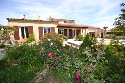 Maison - 173 m² - 10 pièces