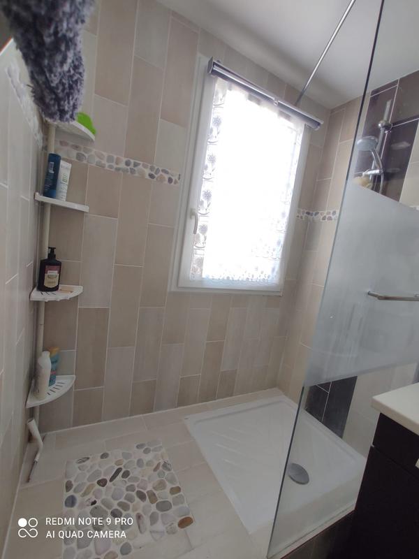 Maison traditionnelle - 80 m² - 4 pièces