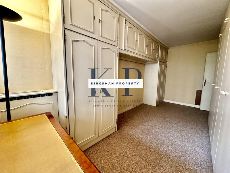 Appartement - 110 m² - 4 pièces