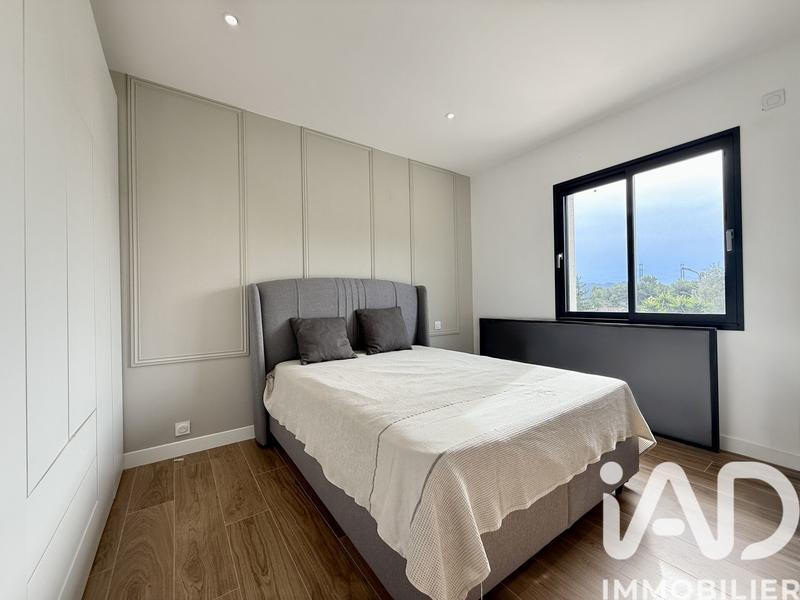 Maison - 141 m² - 5 pièces