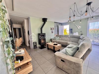 Pavillon - 100 m² - 5 pièces