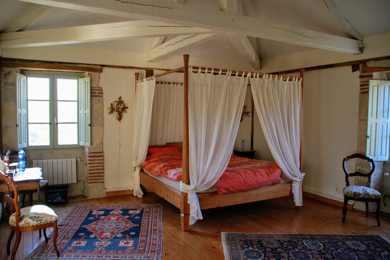 Maison - 435 m² - 10 pièces