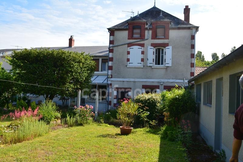 Maison de ville - 161 m² - 7 pièces