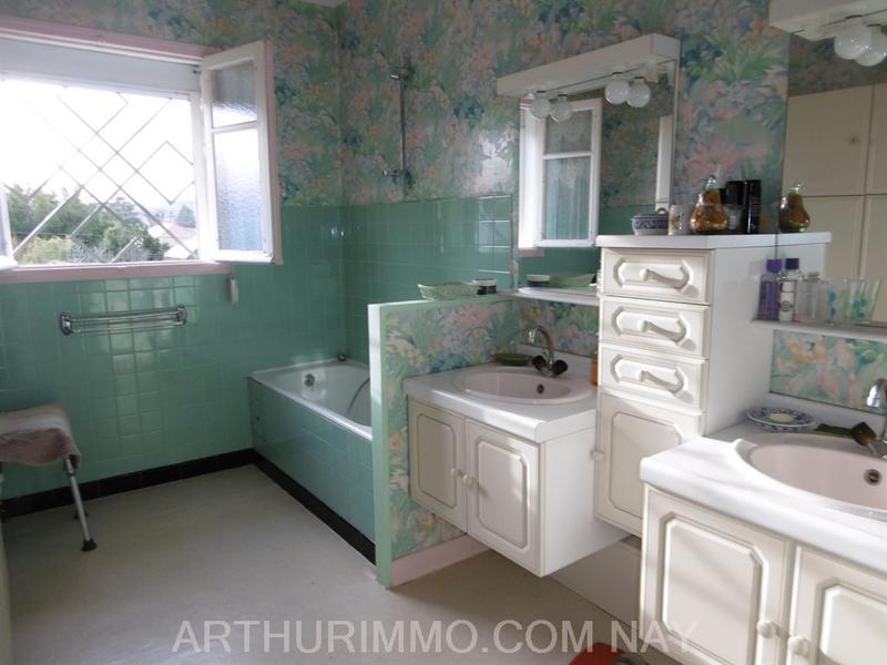 Maison - 157 m² - 7 pièces