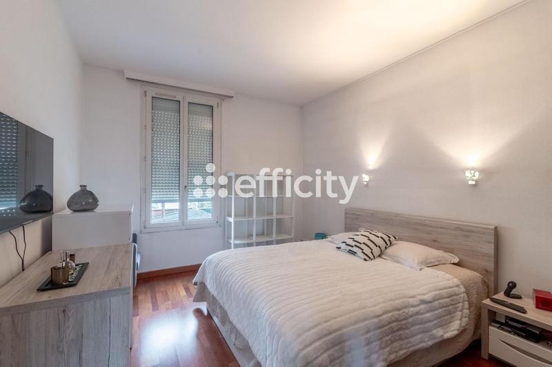 Fonds de commerce - 170 m²