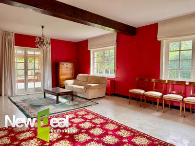 Maison - 183 m² - 7 pièces