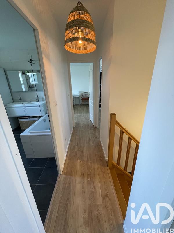 Maison de ville - 122 m² - 7 pièces