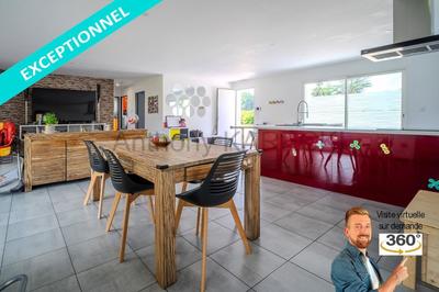 Maison - 147 m² - 7 pièces