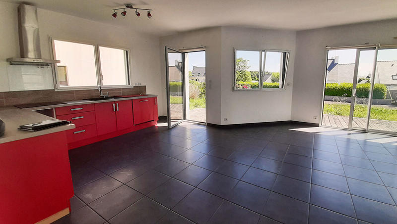 Maison - 104 m² - 5 pièces