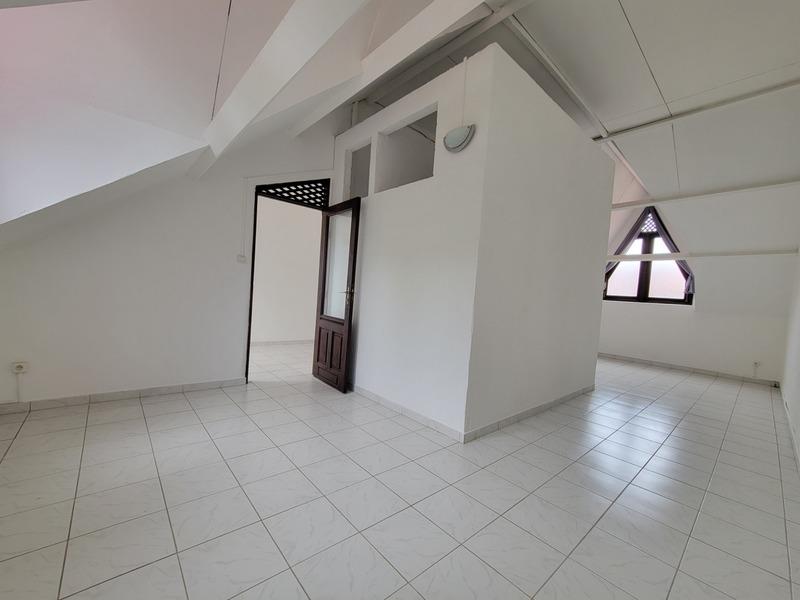 Immeuble - 298 m² - 6 pièces