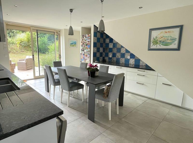 Maison ancienne - 237 m² - 10 pièces