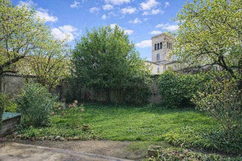 Maison - 175 m² - 8 pièces