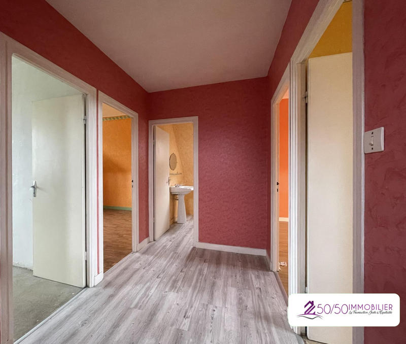 Maison - 132 m² - 8 pièces