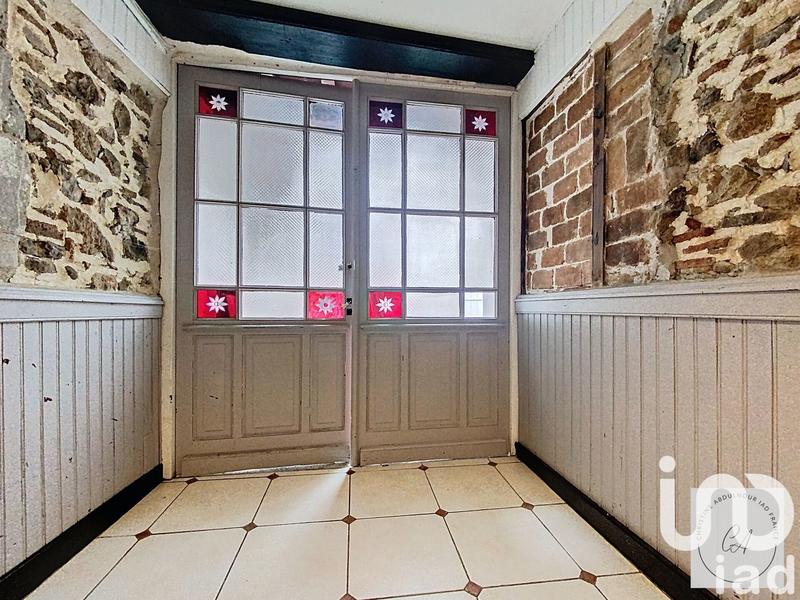 Maison - 293 m² - 11 pièces