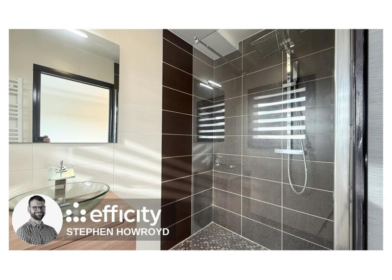 Villa - 243 m² - 5 pièces