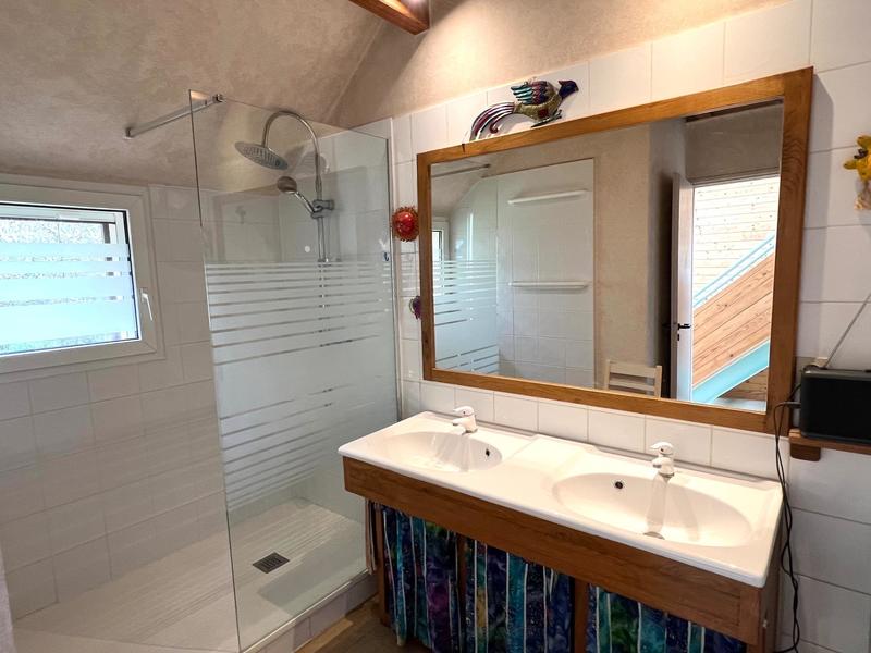 Maison - 137 m² - 6 pièces