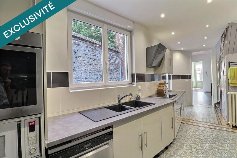 Maison - 187 m² - 8 pièces