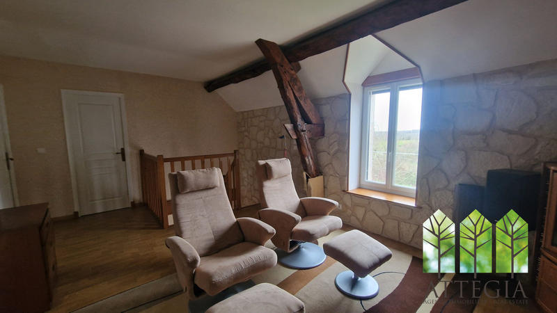 Maison - 147 m² - 5 pièces