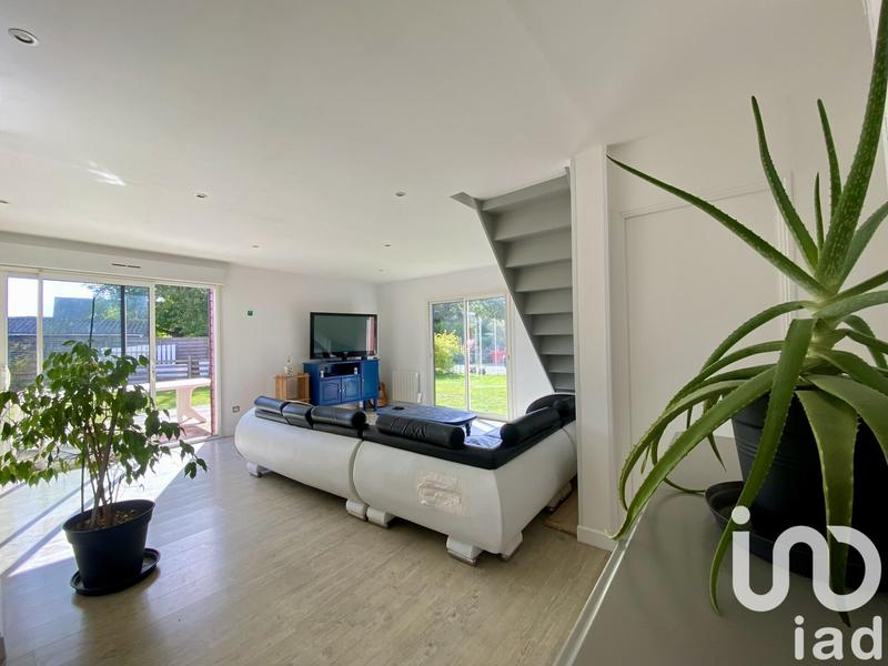 Maison - 97 m² - 6 pièces