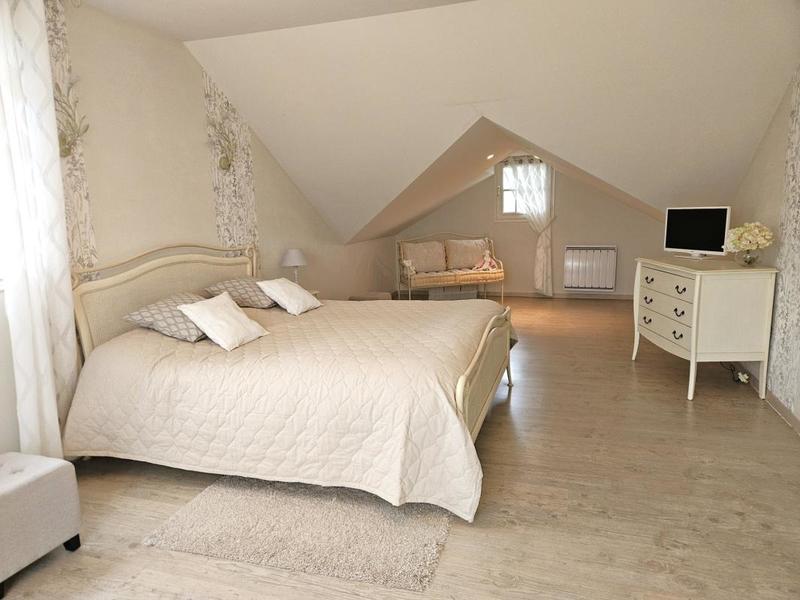 Maison - 131 m² - 6 pièces